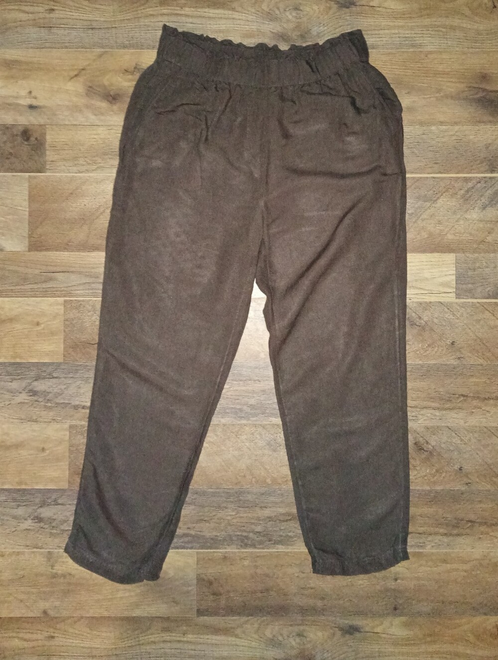 H&M Women's Pull On Pants Green Elastic Waist Tapered Leg Boho Size 6